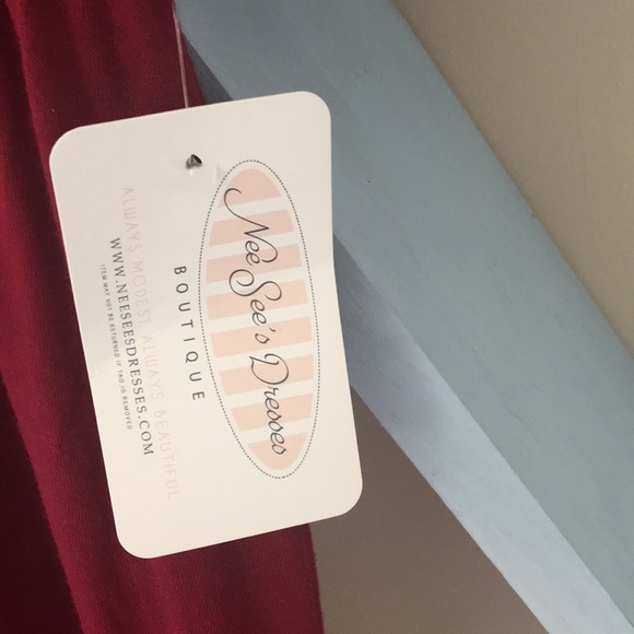 Burgundy Maxi Dress, NWT - Picture 4 of 4